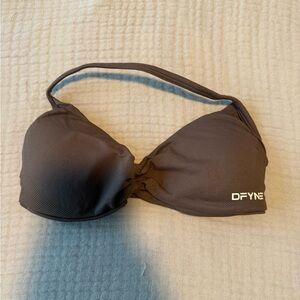 Dfyne sports bra